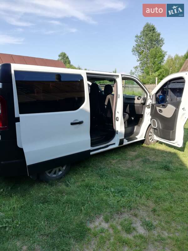 Минивэн Renault Trafic 2017 в Луцке фото 9 Минивэн Renault Trafic 2017 в Луцке
