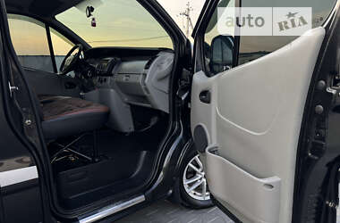Мінівен Renault Trafic 2009 в 