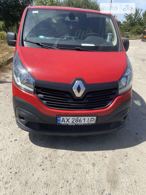 Грузовой фургон Renault Trafic 2015 в Харькове