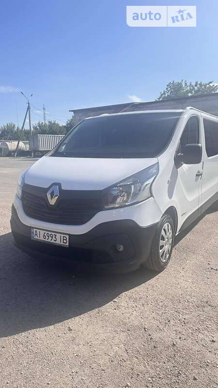 Минивэн Renault Trafic 2015 в Мироновке