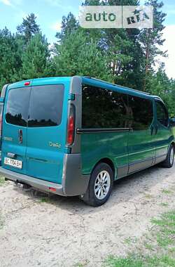 Минивэн Renault Trafic 2005 в Буске