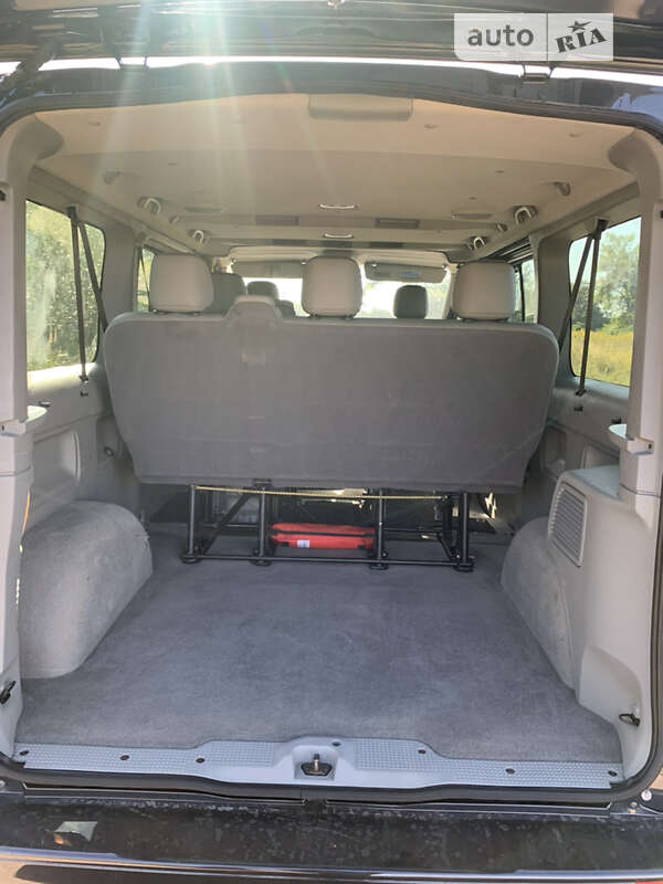 Минивэн Renault Trafic 2011 в Олевске