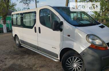 Минивэн Renault Trafic 2003 в Николаеве