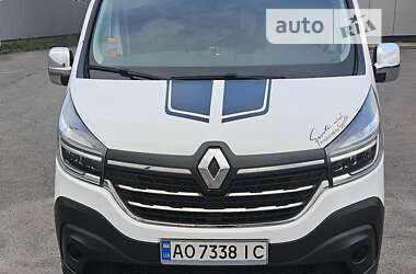 Минивэн Renault Trafic 2020 в Сваляве