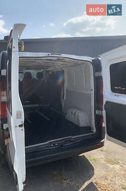Грузовой фургон Renault Trafic 2018 в 
