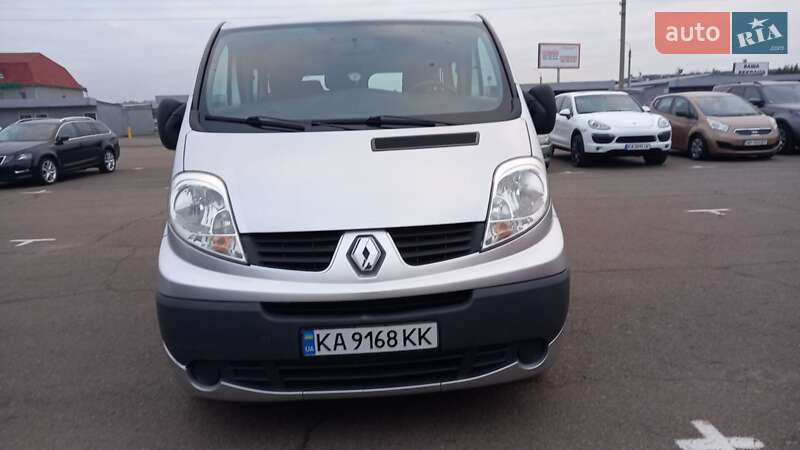 Минивэн Renault Trafic 2012 в Киеве