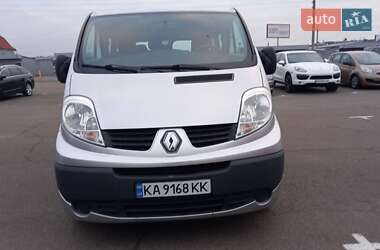 Минивэн Renault Trafic 2012 в 