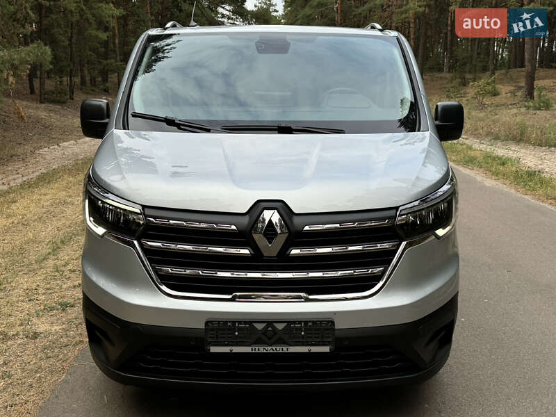 Минивэн Renault Trafic 2024 в Киеве