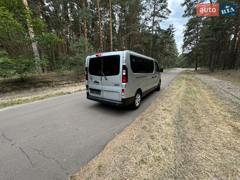 Минивэн Renault Trafic 2024 в Киеве