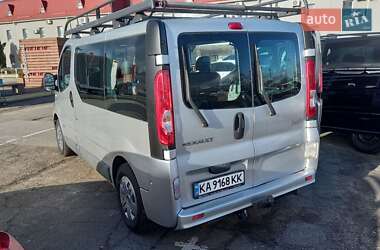 Минивэн Renault Trafic 2012 в 