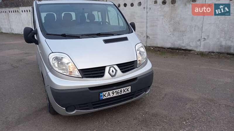 Минивэн Renault Trafic 2012 в Киеве