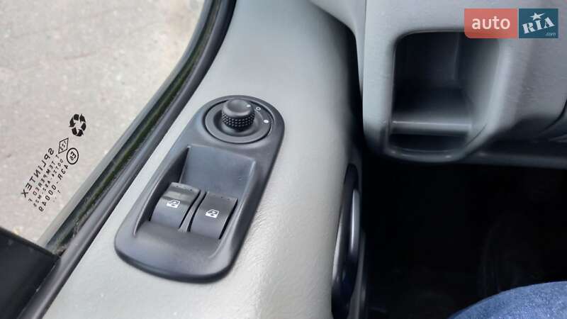 Минивэн Renault Trafic 2012 в Киеве
