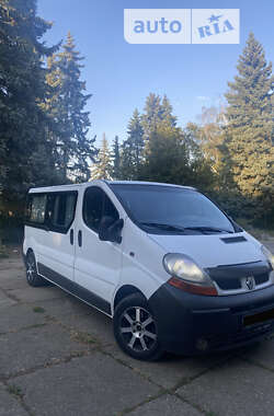 Мінівен Renault Trafic 2007 в Чернівцях