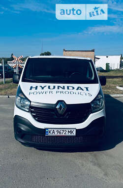 Вантажний фургон Renault Trafic 2015 в Києві