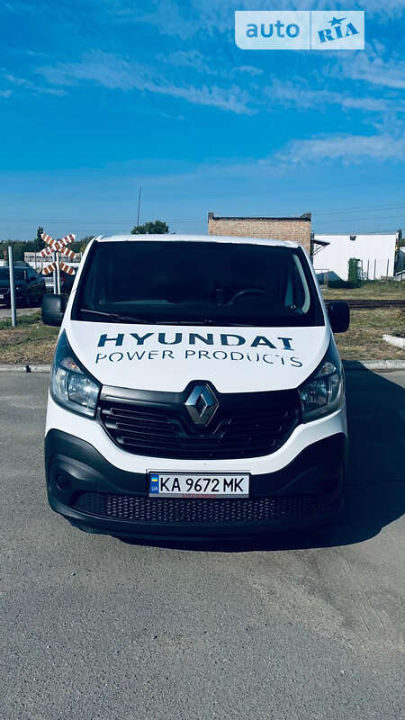 Renault Trafic 2015