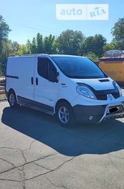 Грузовой фургон Renault Trafic 2013 в Ватутино