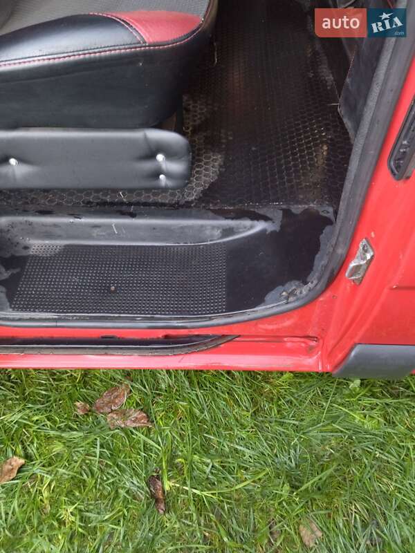 Минивэн Renault Trafic 2006 в Самборе фото 17 Минивэн Renault Trafic 2006 в Самборе