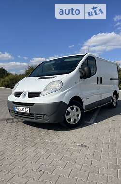 Грузовой фургон Renault Trafic 2012 в Бучаче