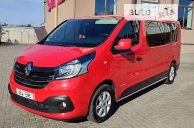 Минивэн Renault Trafic 2016 в Луцке