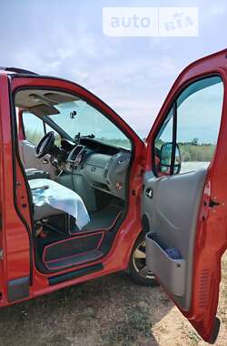 Минивэн Renault Trafic 2012 в Зеленодольской