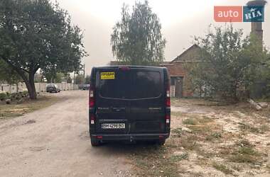 Минивэн Renault Trafic 2016 в 