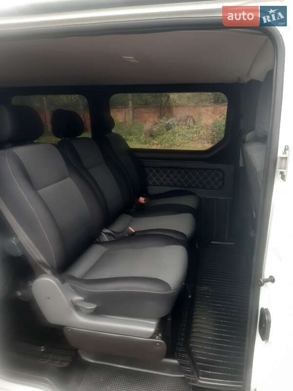 Минивэн Renault Trafic 2015 в Черновцах