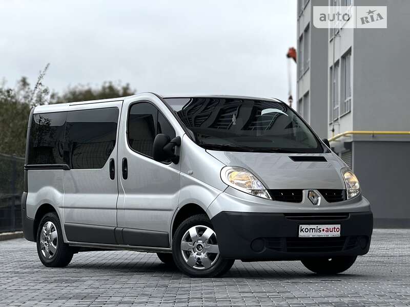 Минивэн Renault Trafic 2007 в Хмельницком