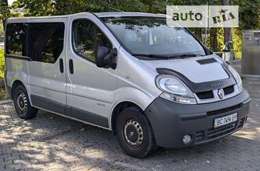 Мінівен Renault Trafic 2004 в Львові