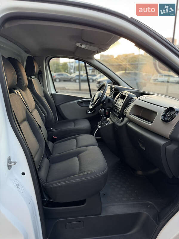 Грузовой фургон Renault Trafic 2015 в Днепре фото 11 Грузовой фургон Renault Trafic 2015 в Днепре