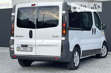 Минивэн Renault Trafic 2005 в Дрогобыче