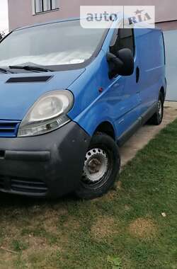 Грузовой фургон Renault Trafic 2005 в Ивано-Франковске