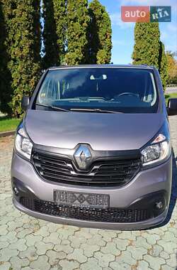 Минивэн Renault Trafic 2015 в Дубно