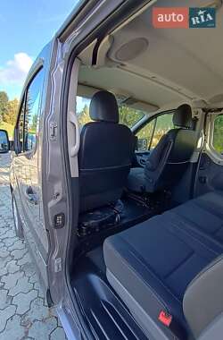 Минивэн Renault Trafic 2015 в Дубно