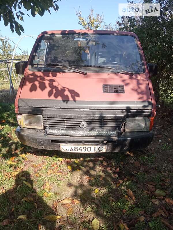 Минивэн Renault Trafic 1987 в Черновцах