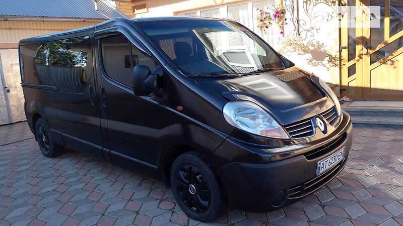 Минивэн Renault Trafic 2007 в Коломые