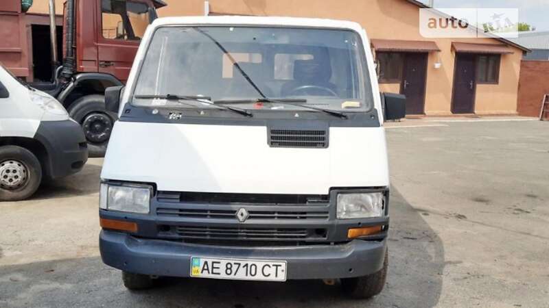 Грузовой фургон Renault Trafic 1991 в Киеве