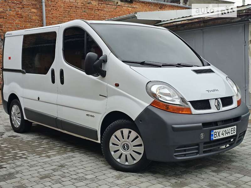 Минивэн Renault Trafic 2004 в Хмельницком