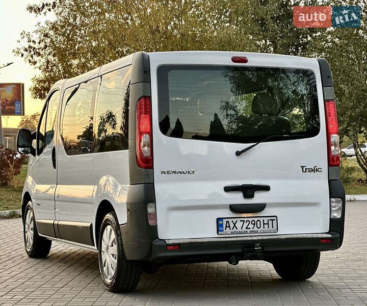 Мінівен Renault Trafic 2007 в Кропивницькому