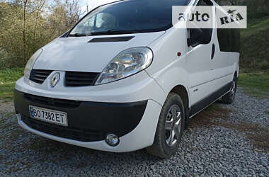 Минивэн Renault Trafic 2008 в Дунаевцах