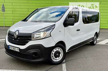 Минивэн Renault Trafic 2016 в Киеве