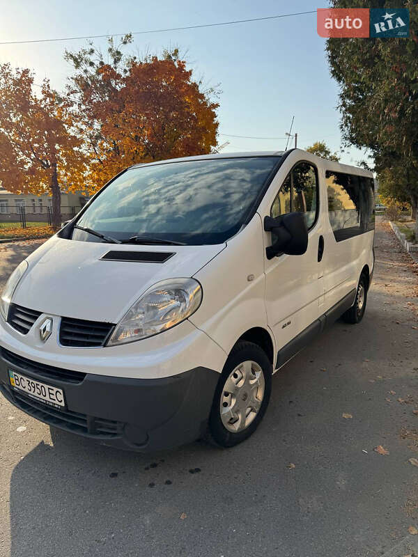 Минивэн Renault Trafic 2009 в Львове