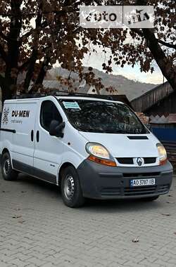 Вантажний фургон Renault Trafic 2006 в Рахові