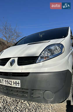 Мінівен Renault Trafic 2009 в Івано-Франківську