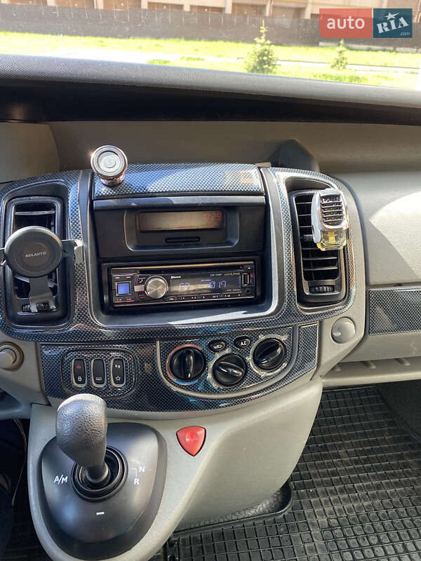 Мінівен Renault Trafic 2007 в Львові