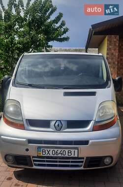 Минивэн Renault Trafic 2005 в Староконстантинове