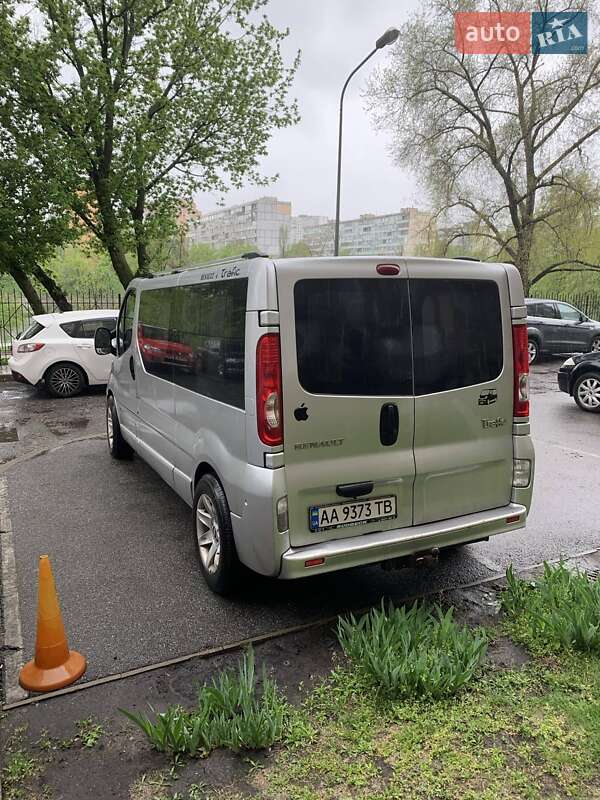 Мікроавтобус Renault Trafic 2011 в Києві