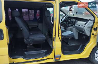 Минивэн Renault Trafic 2003 в Ровно