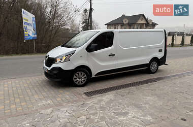 Вантажний фургон Renault Trafic 2019 в Сваляві