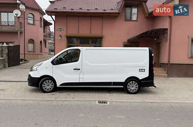 Вантажний фургон Renault Trafic 2019 в Сваляві