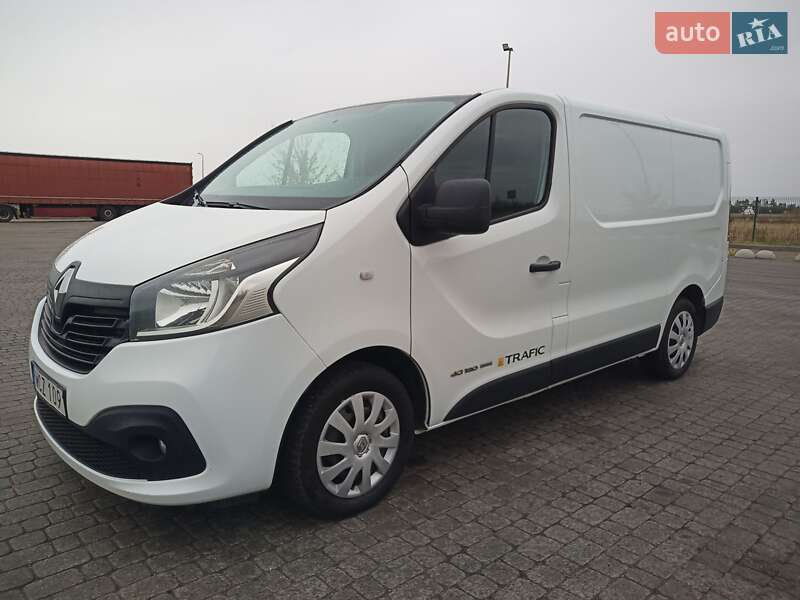 Вантажний фургон Renault Trafic 2014 в Радивиліві